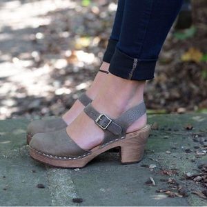 Lotta from Stockholm Highwood Taupe Clogs Oiled Nubuck Leather - Sz 39/8